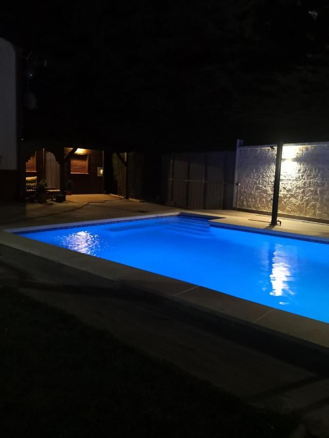 Casa Rural Alcala Cabana Del Herrero Алкала дел Хукар Екстериор снимка